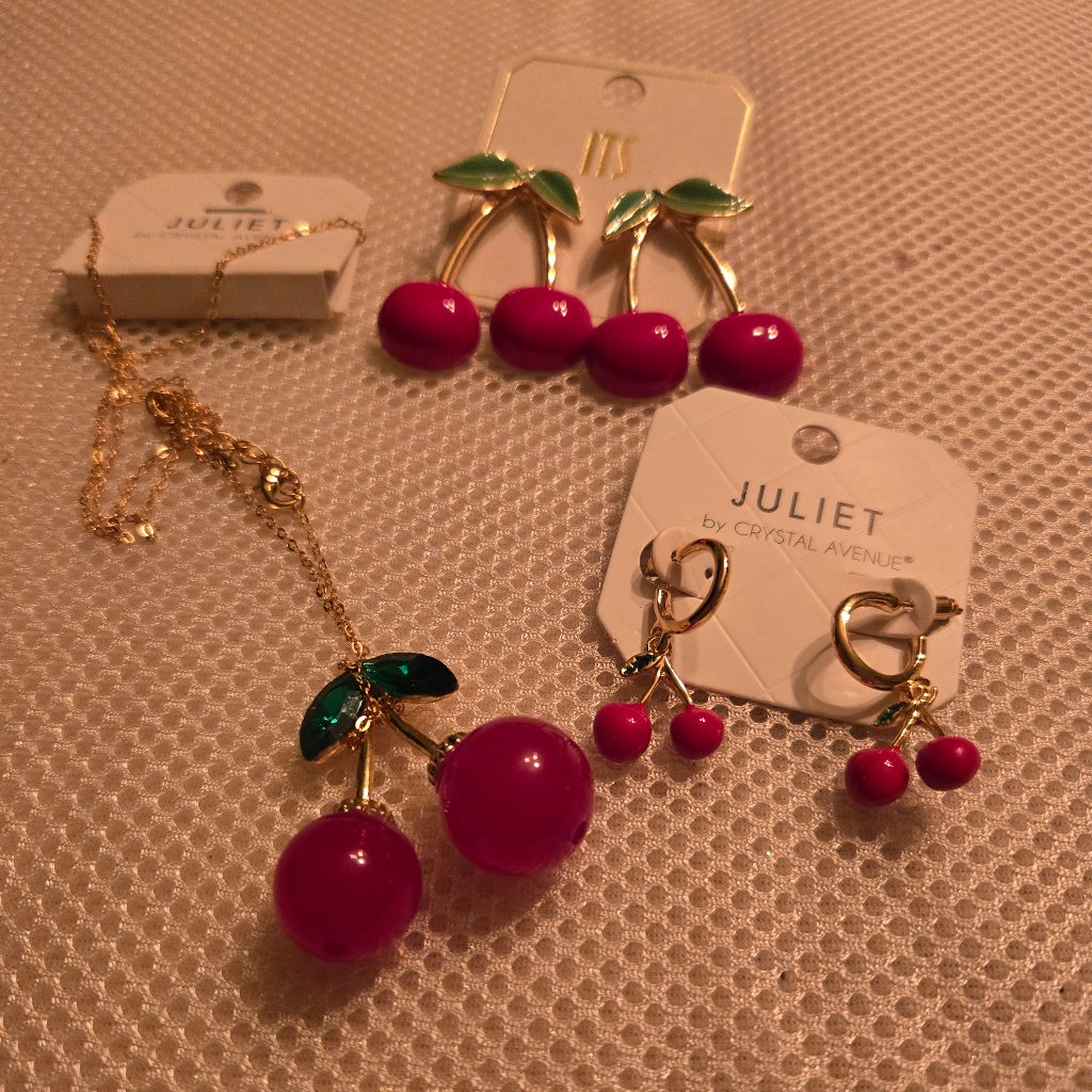 3 Piece-Cherry 36